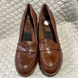 Route 66 Women's Tan Leather Flats